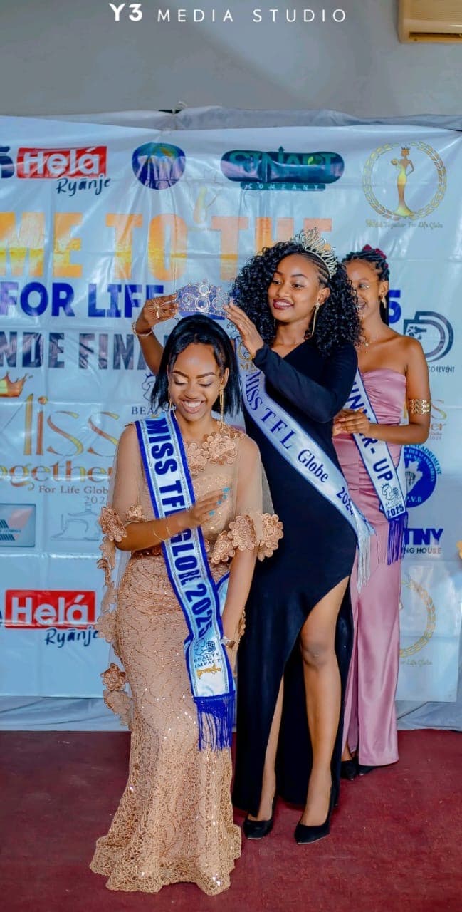 Miss TFL Globe — event_slide5_2